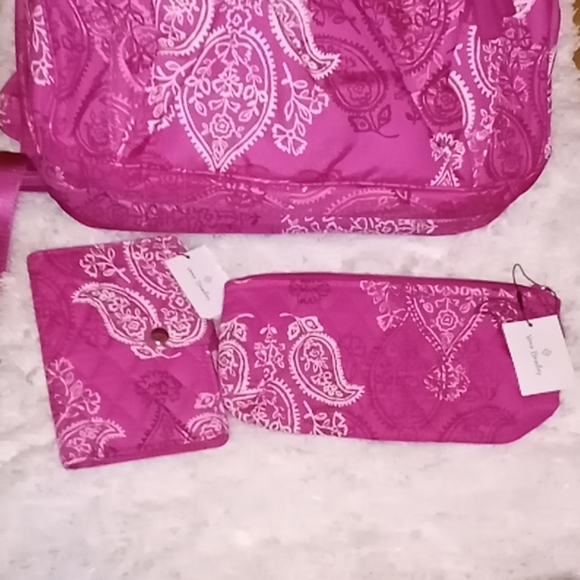 ‼️FREE‼️Vera Bradley Pink Stamped Paisley Backpack - Picture 6 of 10